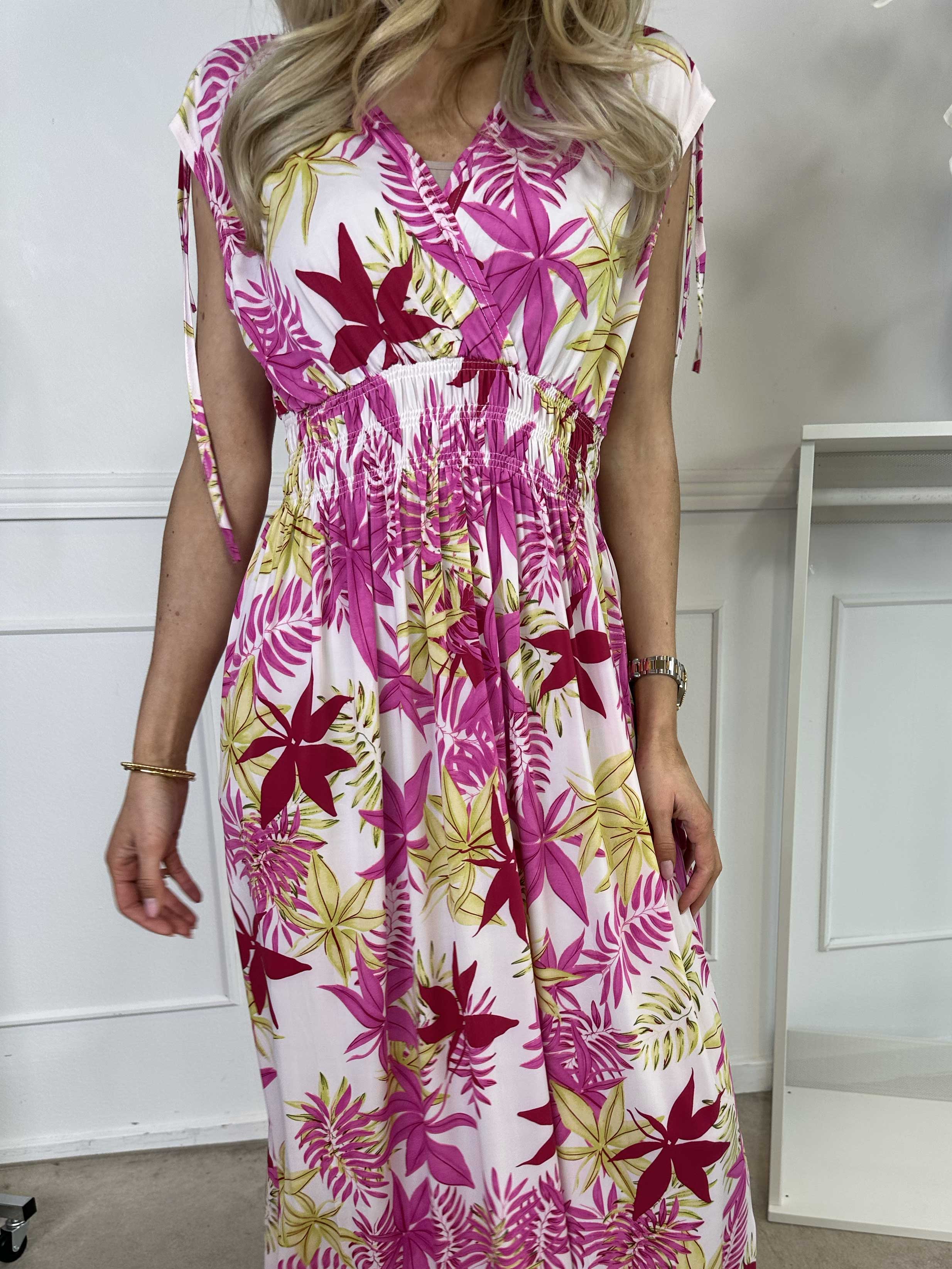 Pams Leaf Sleeveless - Elastisk kjole med bladmotiver og smock i livet